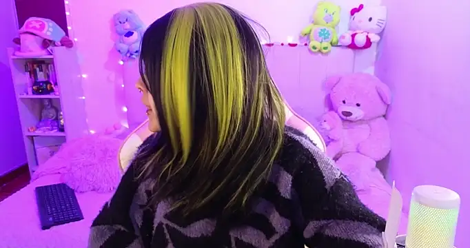 NekoWaifu online show from 02-24-26, 01:45