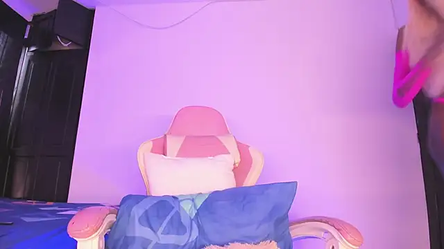 Mara royal online show from 11-10-25, 08:47