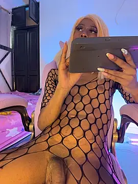 Mara royal online show from 02-12-26, 08:19