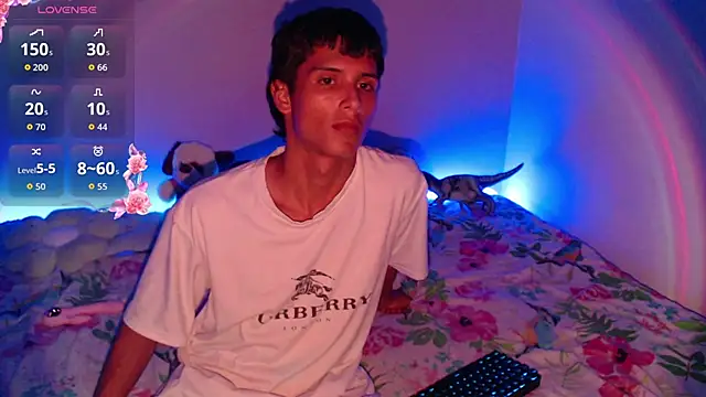 Brahian7u7 online show from 11-09-25, 01:09