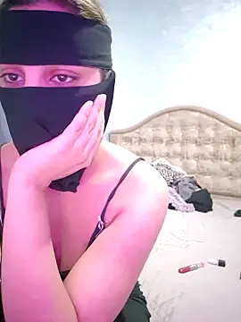 Snapshot of __arabica chatting on 11-03-25, 08:51 arabica online show from 11-03-25, 08:51