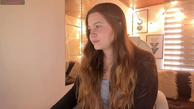 sophiee09  online show from 02-02-26, 01:54