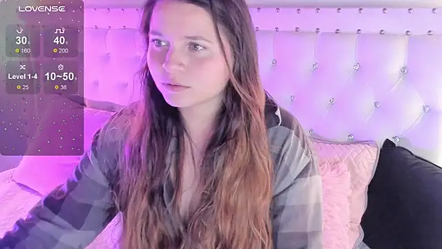 sophiee09  online show from 11-26-25, 01:55