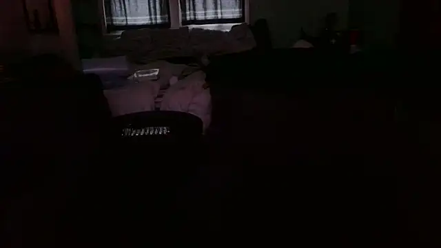 Snapshot of versatilevortex chatting on 11-30-25, 08:42 versatilevortex online show from 11-30-25, 08:42