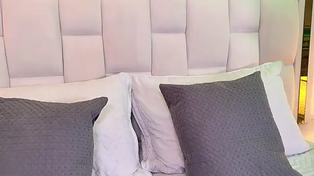 paulina cano online show from 01-05-26, 07:06