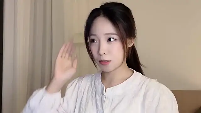 Meng 777 online show from 10-27-25, 11:00