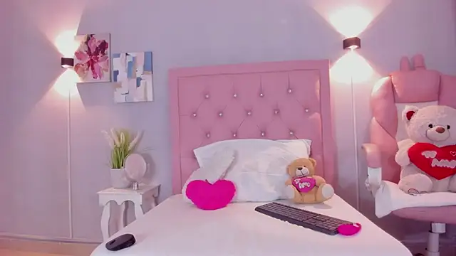 InnocentVibes online show from 10-24-25, 09:58