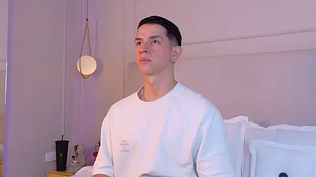 ZaneDawson online show from 11-18-25, 03:10