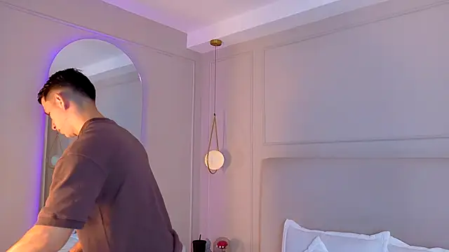 ZaneDawson online show from 11-11-25, 03:23