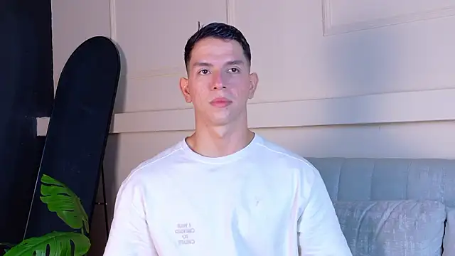 ZaneDawson online show from 02-01-26, 01:37