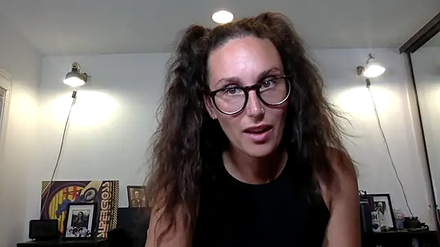 annmarieferrara online show from 09-19-25, 02:48
