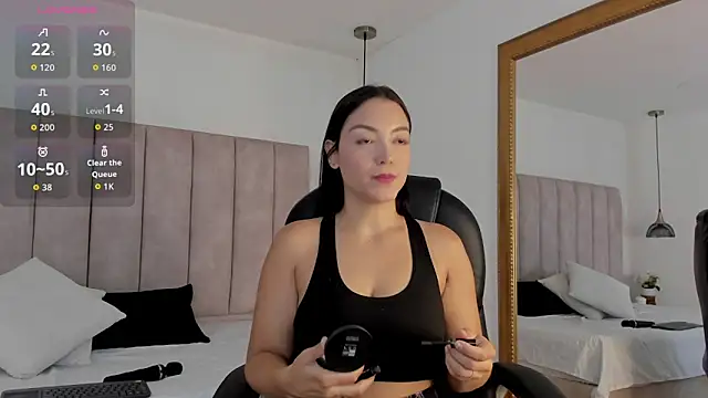 Megan-8 online show from 03-25-26, 10:58