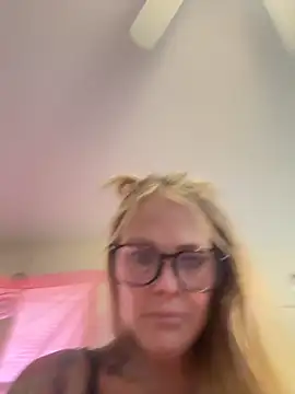 tattoobarbiexox online show from 10-02-25, 02:53