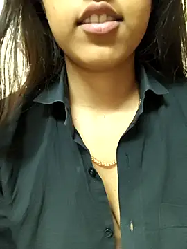 reetika6375 online show from 02-12-26, 02:55