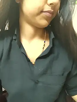 reetika6375 online show from 01-18-26, 09:13