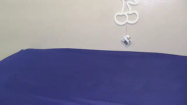 Serafynn online show from 11-12-25, 01:54