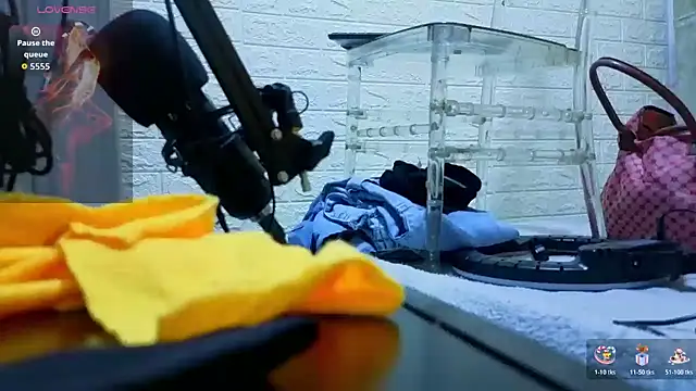 sofiagutierrez   online show from 11-27-25, 03:34