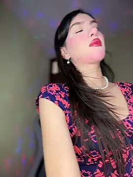 Emily-hottson online show from 03-15-26, 04:30