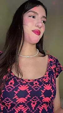 Snapshot of Emily-hottson chatting on 02-23-26, 06:47 Emily-hottson online show from 02-23-26, 06:47