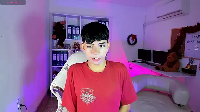 Peter chase online show from 12-20-25, 02:20