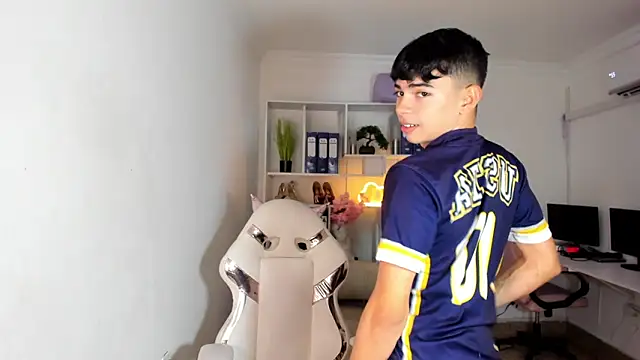 Peter chase online show from 01-16-26, 02:10