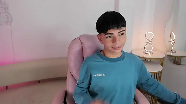 Peter chase online show from 09-29-25, 06:02