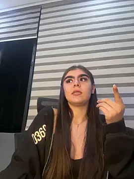 SofiaFontaiine online show from 11-13-25, 03:32