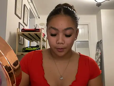 Snapshot of MissCherryyxox chatting on 10-03-25, 04:30 MissCherryyxox online show from 10-03-25, 04:30