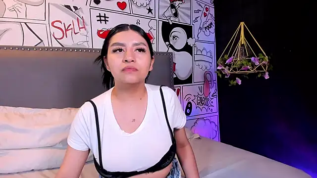 Sam collinss  online show from 10-17-25, 08:32