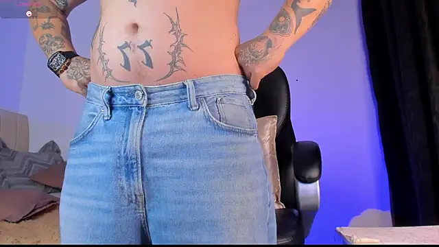 Snapshot of denis_munera chatting on 11-12-25, 03:21 denis munera online show from 11-12-25, 03:21