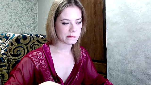 Kate  Loves online show from 10-25-25, 05:57