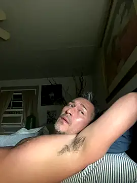 countryboi2002 online show from 10-08-25, 02:35