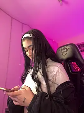 camila1 torres  online show from 02-02-26, 06:40