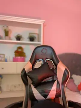 camila1 torres  online show from 03-02-26, 06:48