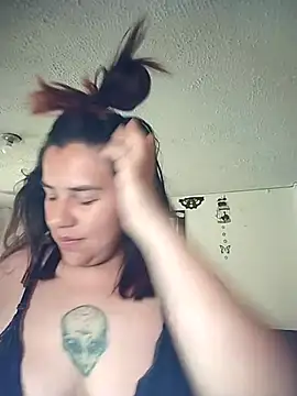 Snapshot of Carlha_Nyx chatting on 11-14-25, 06:33 Carlha Nyx online show from 11-14-25, 06:33