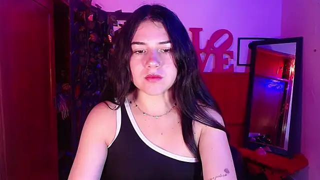 ilayra smith online show from 11-26-25, 08:20