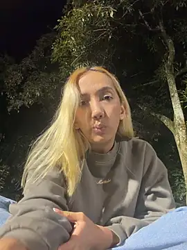 Isa klein online show from 03-10-26, 12:47