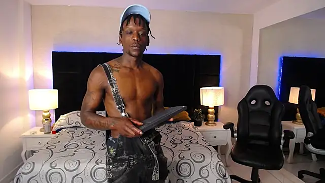 SkylerBigxxx online show from 04-15-26, 03:56