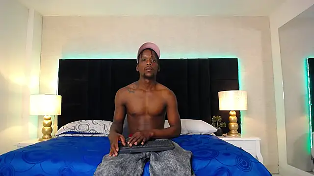 SkylerBigxxx online show from 05-10-26, 04:27