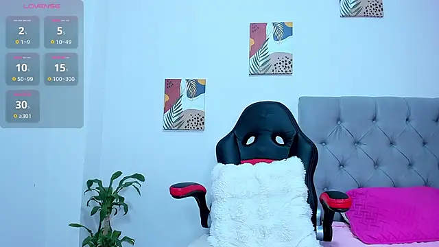 mia hajar333 online show from 11-08-25, 07:28