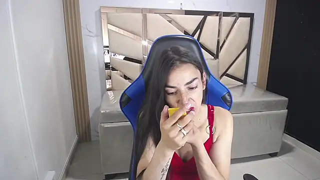 Maily a  online show from 11-06-25, 02:59