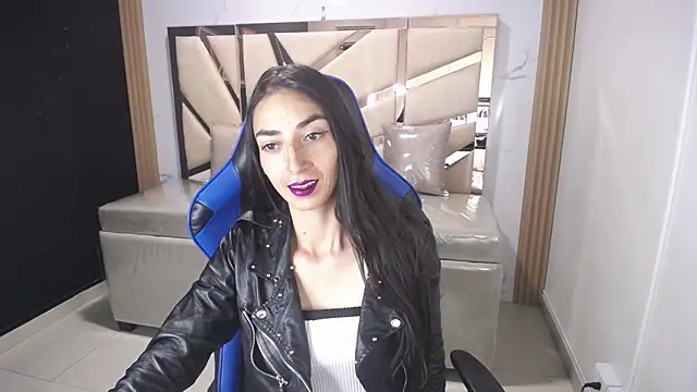 Maily a  online show from 11-09-25, 12:42