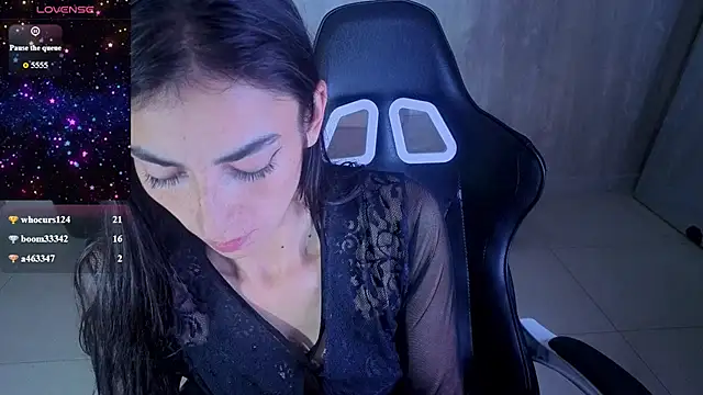 Maily a  online show from 02-14-26, 03:34