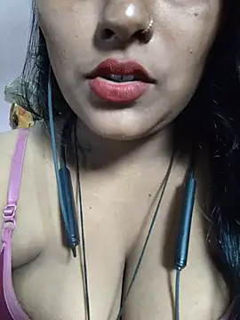 Jasmine Januja online show from 07-11-26, 02:23