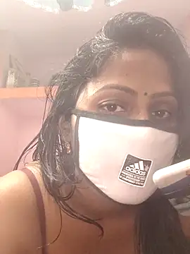 Jasmine Januja online show from 12-19-25, 11:34