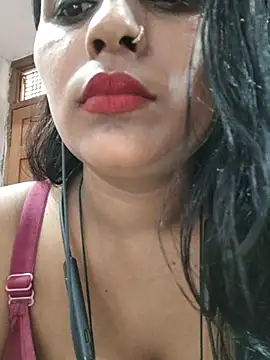 Jasmine Januja online show from 07-02-26, 01:17