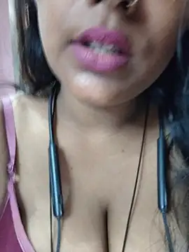 Jasmine Januja online show from 07-15-26, 02:29