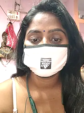 Jasmine Januja online show from 11-17-25, 01:15