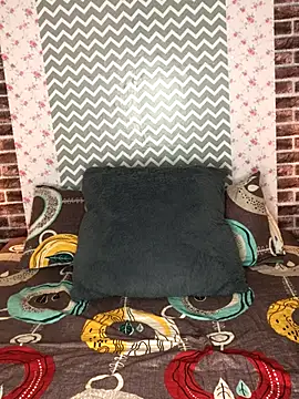 Snapshot of KaMila_M00N chatting on 10-01-25, 01:26 KaMila M00N online show from 10-01-25, 01:26