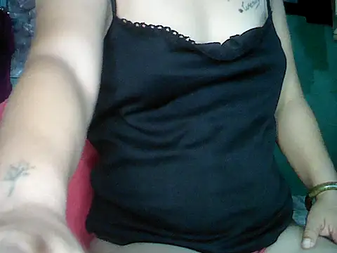 Snapshot of AsianKelly69 chatting on 10-06-25, 12:34 AsianKelly69 online show from 10-06-25, 12:34